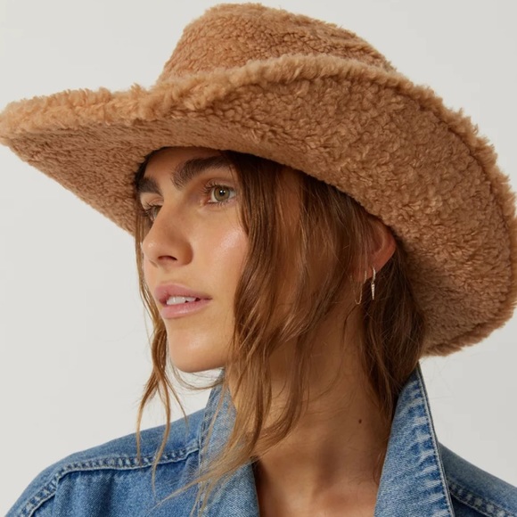 Urban Outfitters Accessories - - SOLD - NEW UO Sherpa Cowboy Hat